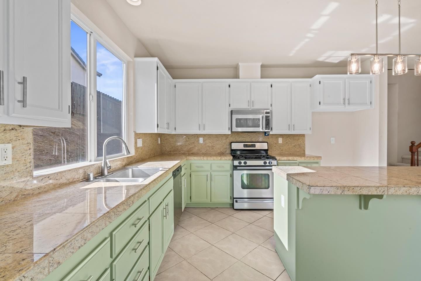 1169 Park West Dr Pittsburg, CA 94565  | Single Family