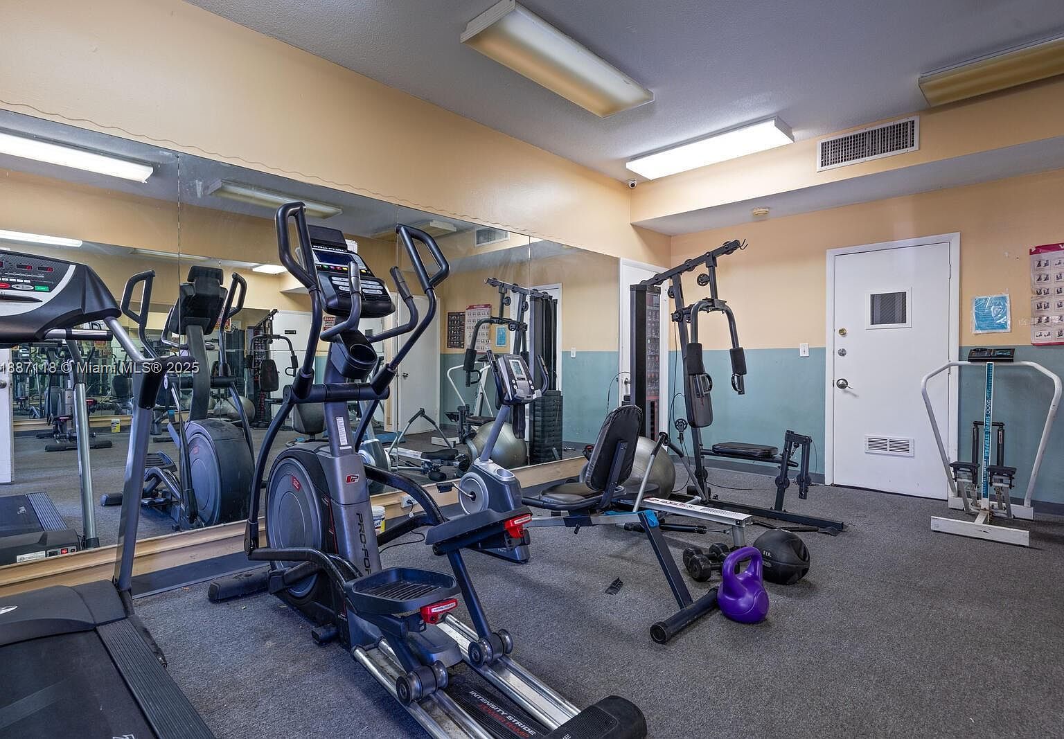 10816 N Kendall Dr #R16 Miami, FL 33176 | Condominium