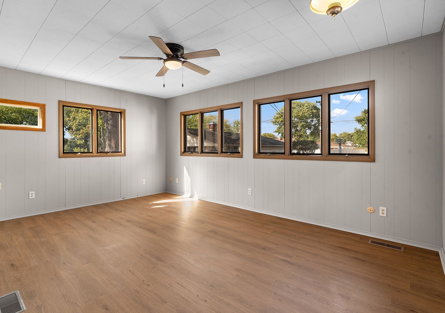 1149 W Wilson Dr Kankakee, IL 60901  | Single Family