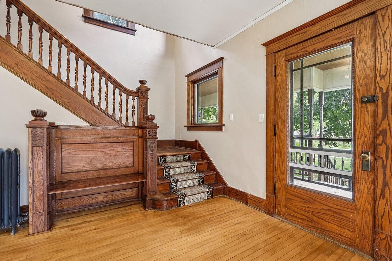 217 S Lincoln St Elkhorn, WI 53121  | Single Family