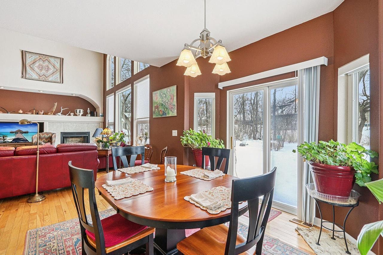 1274 Gullane Ct #15-19 Lake Geneva, WI 53147  | Condominium