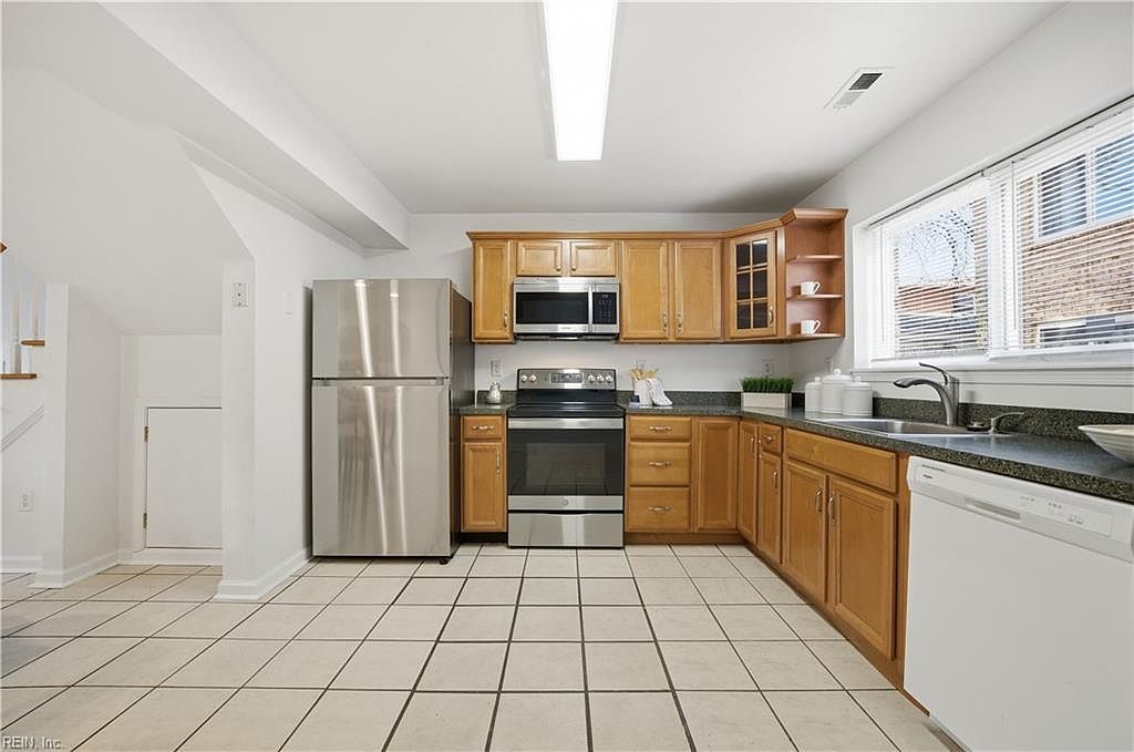 1138 Hillside Ave #E Norfolk, VA 23503  | New build