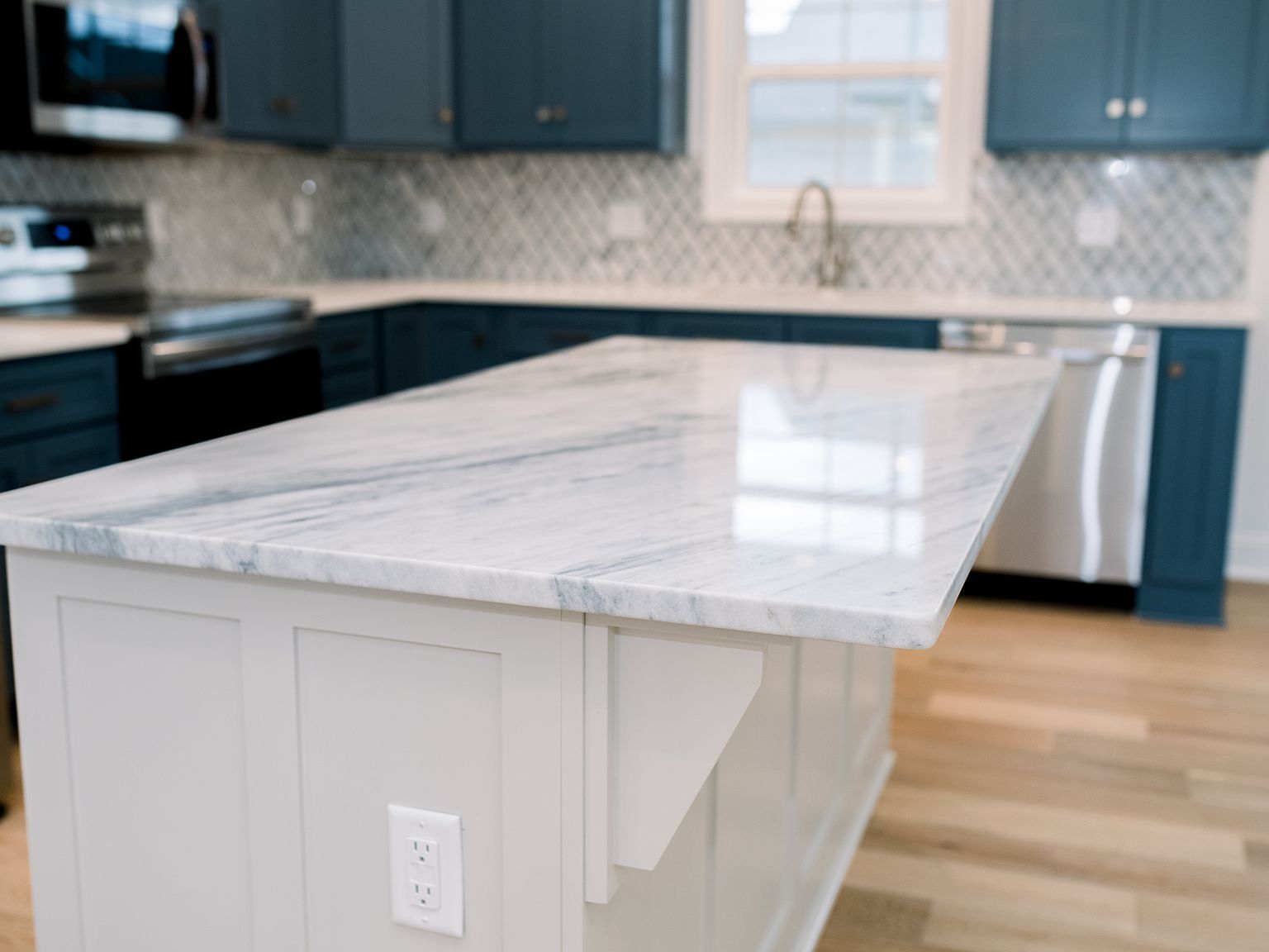 Seaside Plan, McLellan Crossings Bowling Green, KY 42101  | Single Family