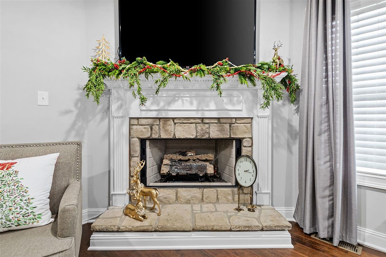 2330 Meng Rd Bowling Green, KY 42104  | Single Family