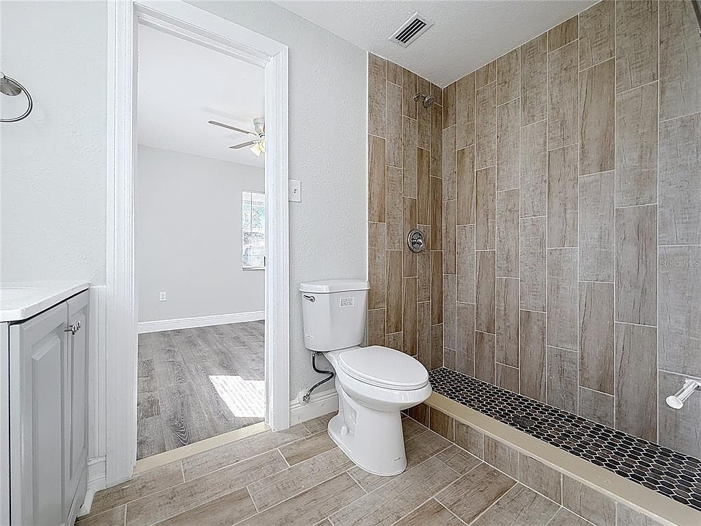 2408 E Magnolia St Lakeland, FL 33801  | Single Family