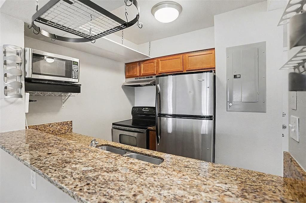 406 S Cedar Ave #505 Tampa, FL 33606  | Condominium