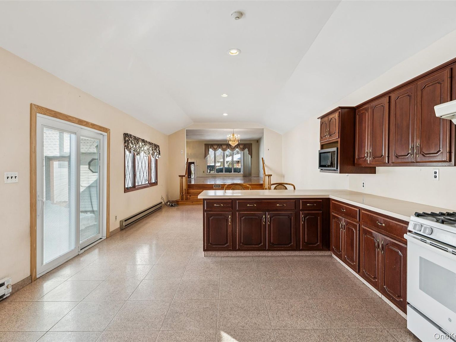 33 Fairlawn Ln Centereach, NY 11720 | Single Family