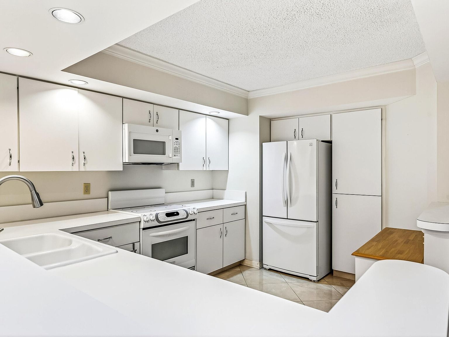 4800 Highway A1a APT 314 Vero Beach, FL 32963  | Condominium