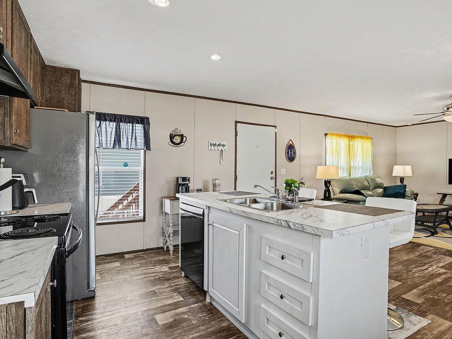 1324 Toucan Dr North Myrtle Beach, SC 29582  | New build