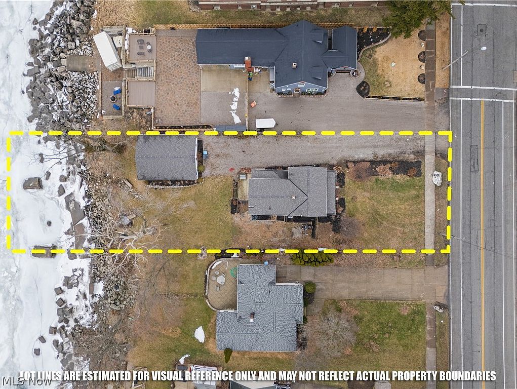 2625 E Erie Ave Lorain, OH 44052  | Single Family