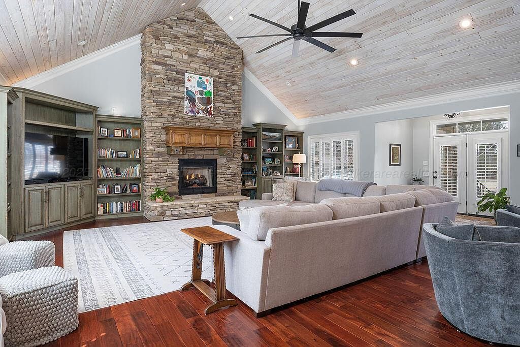 392 Baughn Rd Jasper, AL 35503 | Single Family