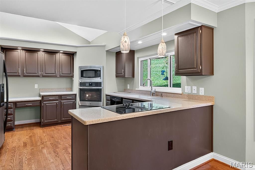 1505 Timberbluff Ct Chesterfield, MO 63017  | Single Family