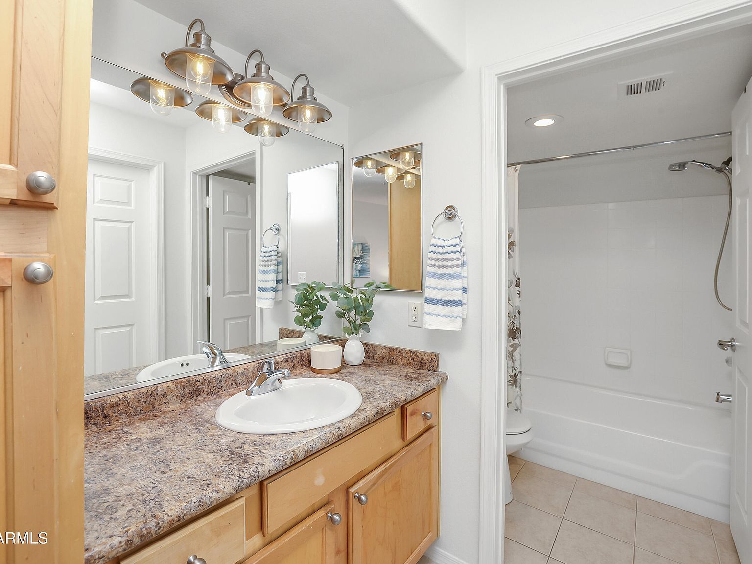 9990 N Scottsdale Rd APT 1006 Paradise Valley, AZ 85253  | Condominium