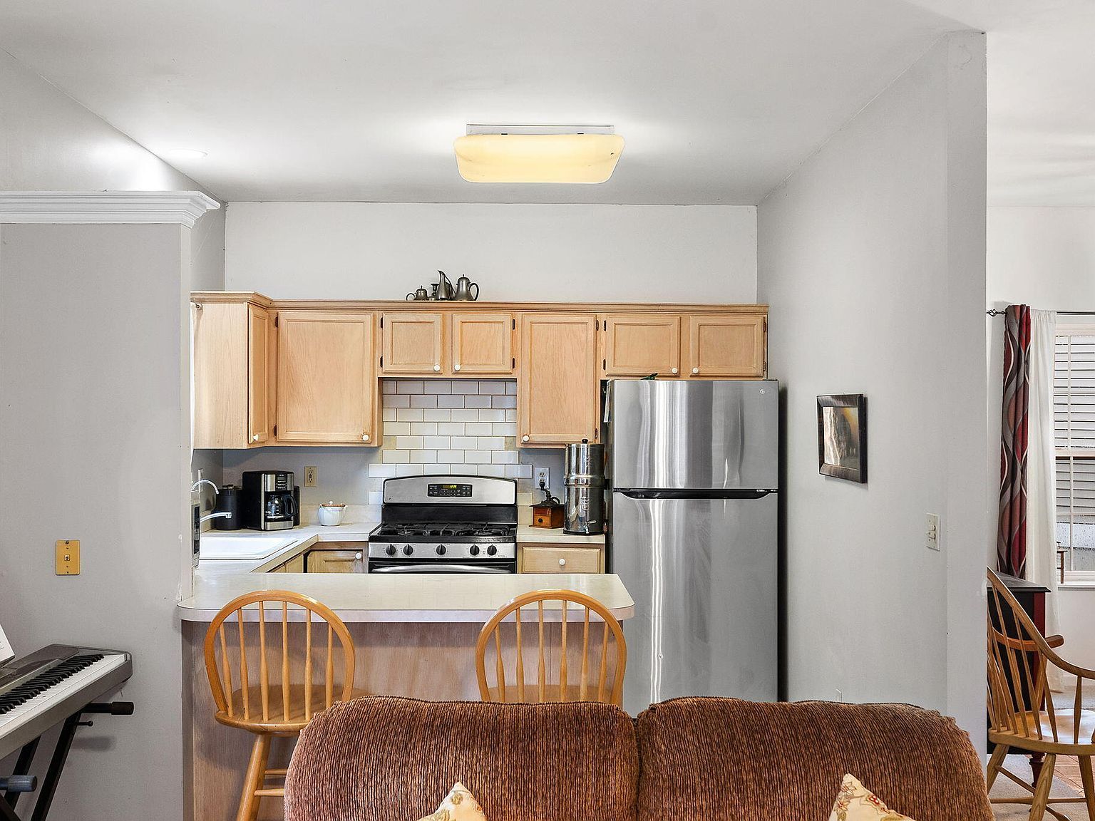 553 Lantern Walk Valparaiso, IN 46385 | Single Family