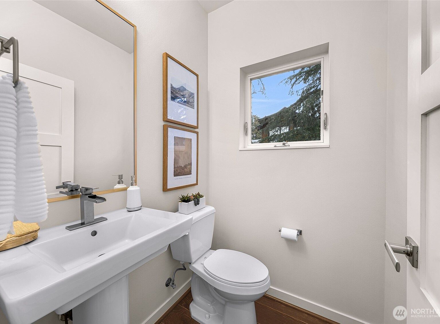 6522 C 32nd Ave NE Seattle, WA 98115  | Condominium