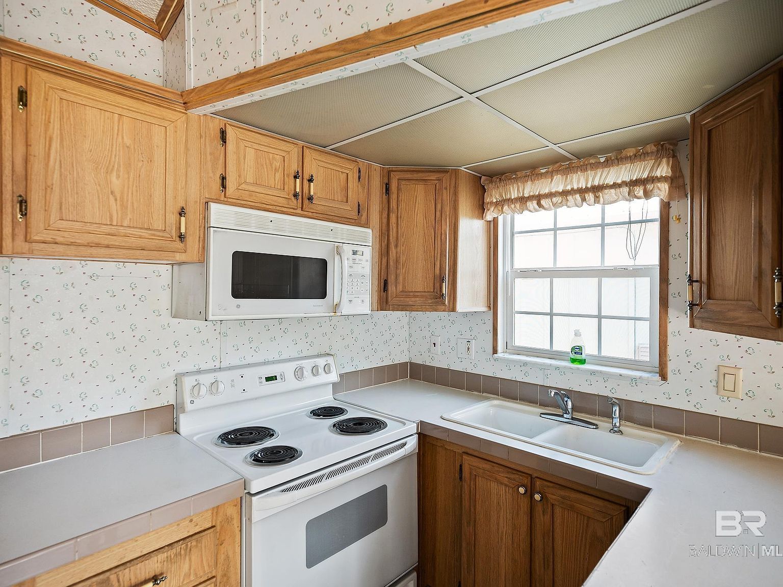 476 Buena Vista Dr Lillian, AL 36549  | Single Family