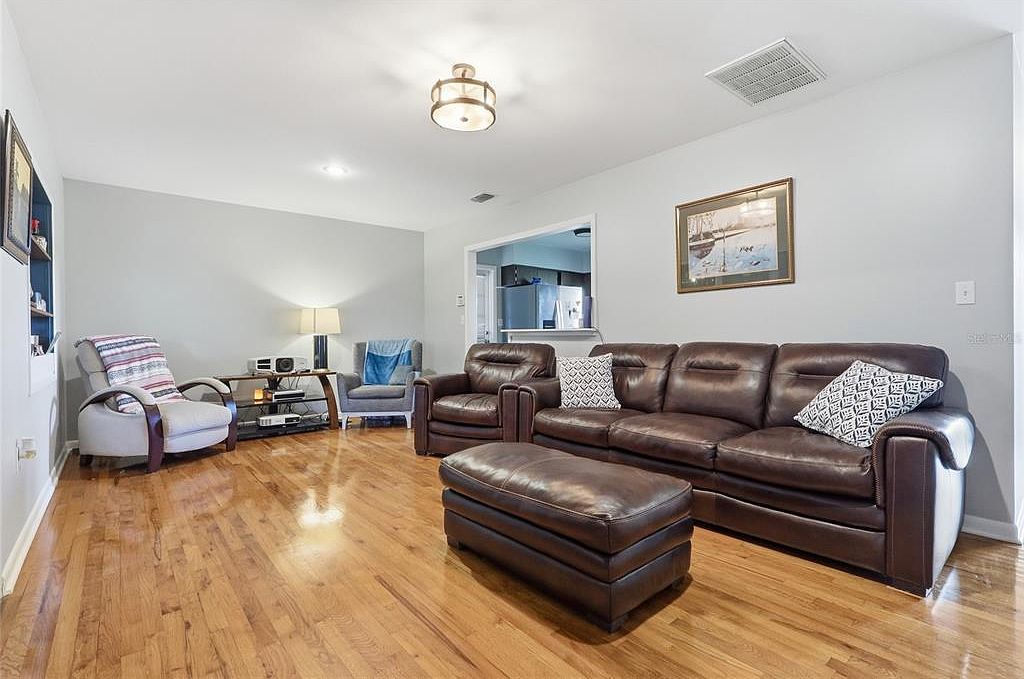 31505 Saint Joe Rd Dade City, FL 33525  | Single Family