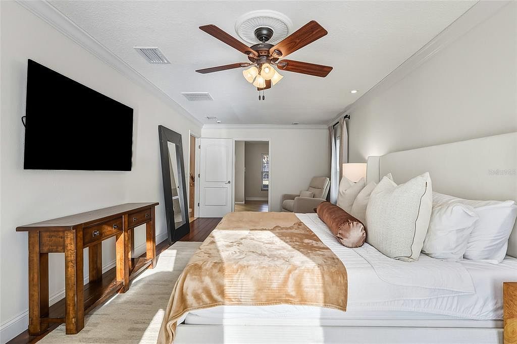 5475 Saddlebrook Way Wesley Chapel, FL 33543  | Single Family