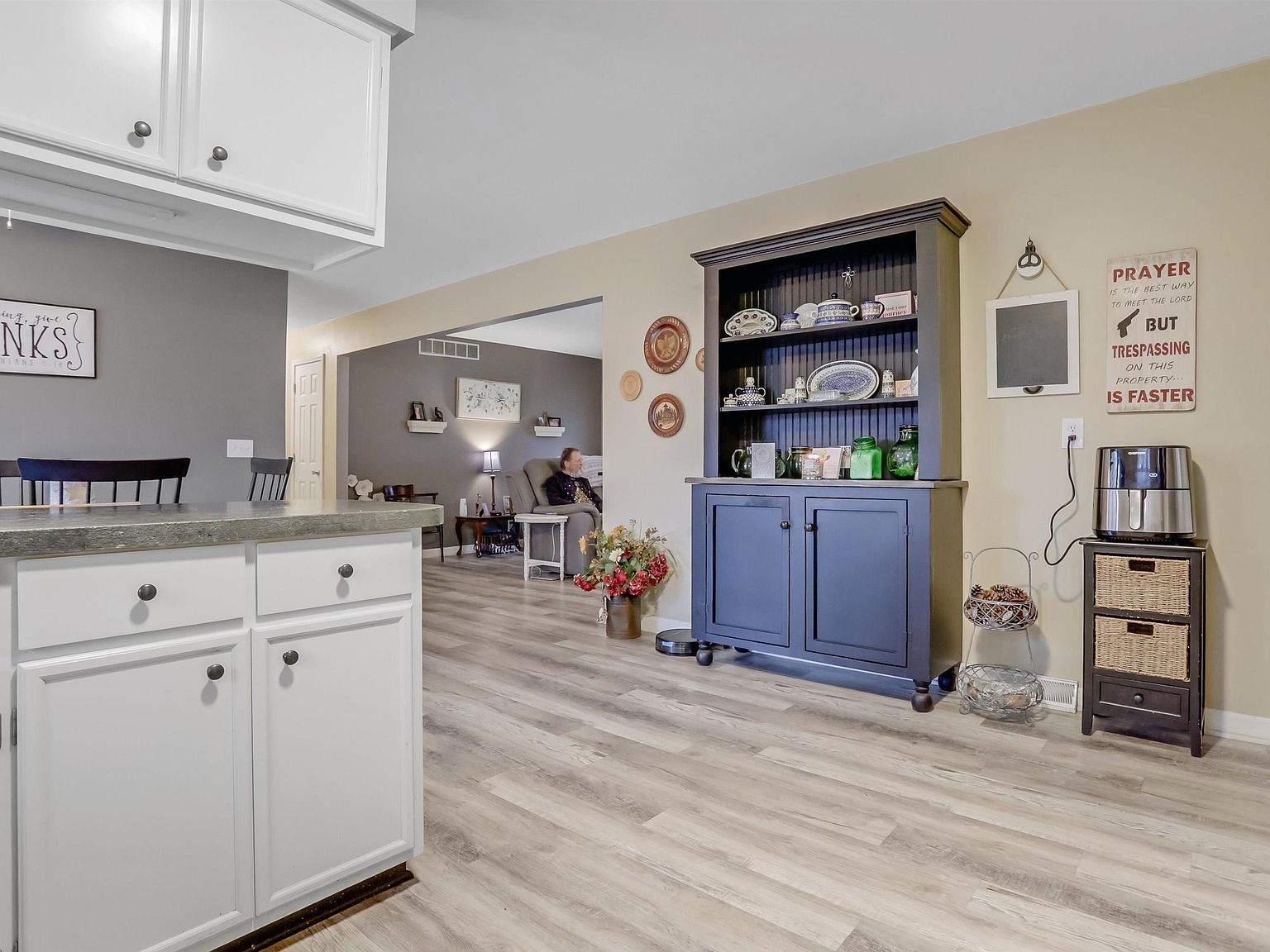 6415 Little Schaefer Rd Evansville, IN 47720  | Single Family