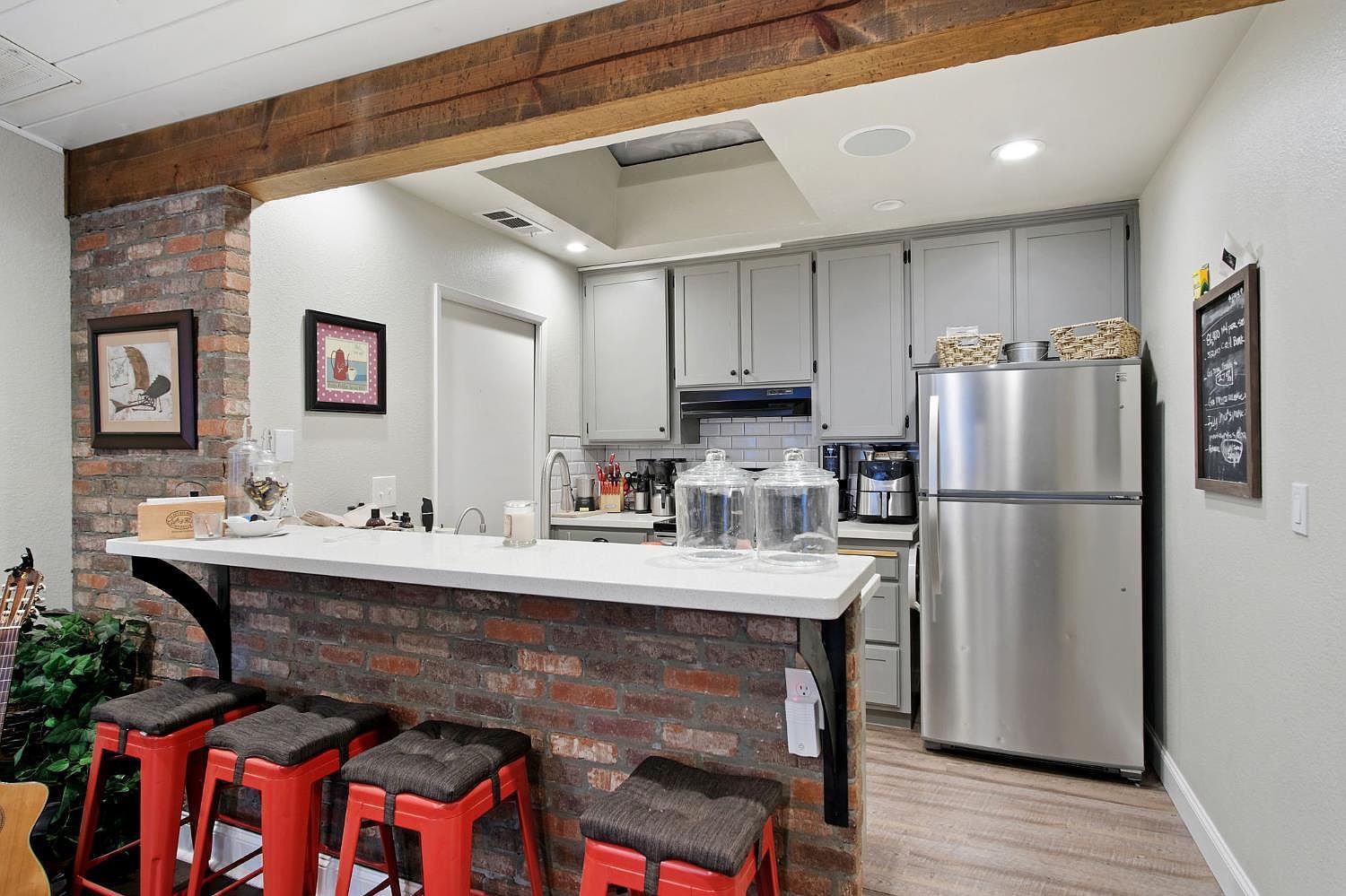 1200 Lakewood Ave APT 2 Modesto, CA 95355 | Condominium