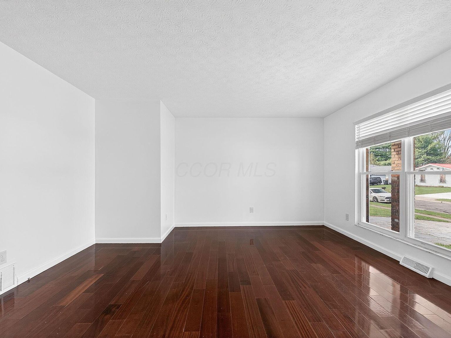 292 Moorfield Dr Columbus, OH 43230  | Single Family