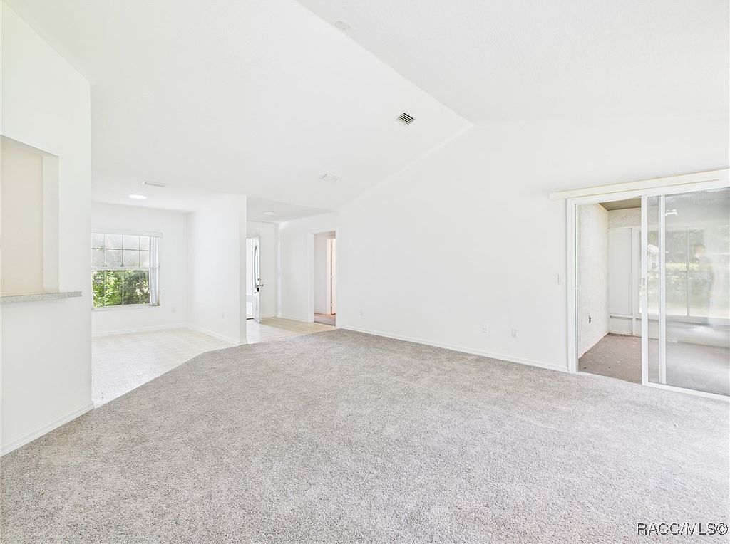 5990 SE 5th Pl Ocala, FL 34472  | Single Family