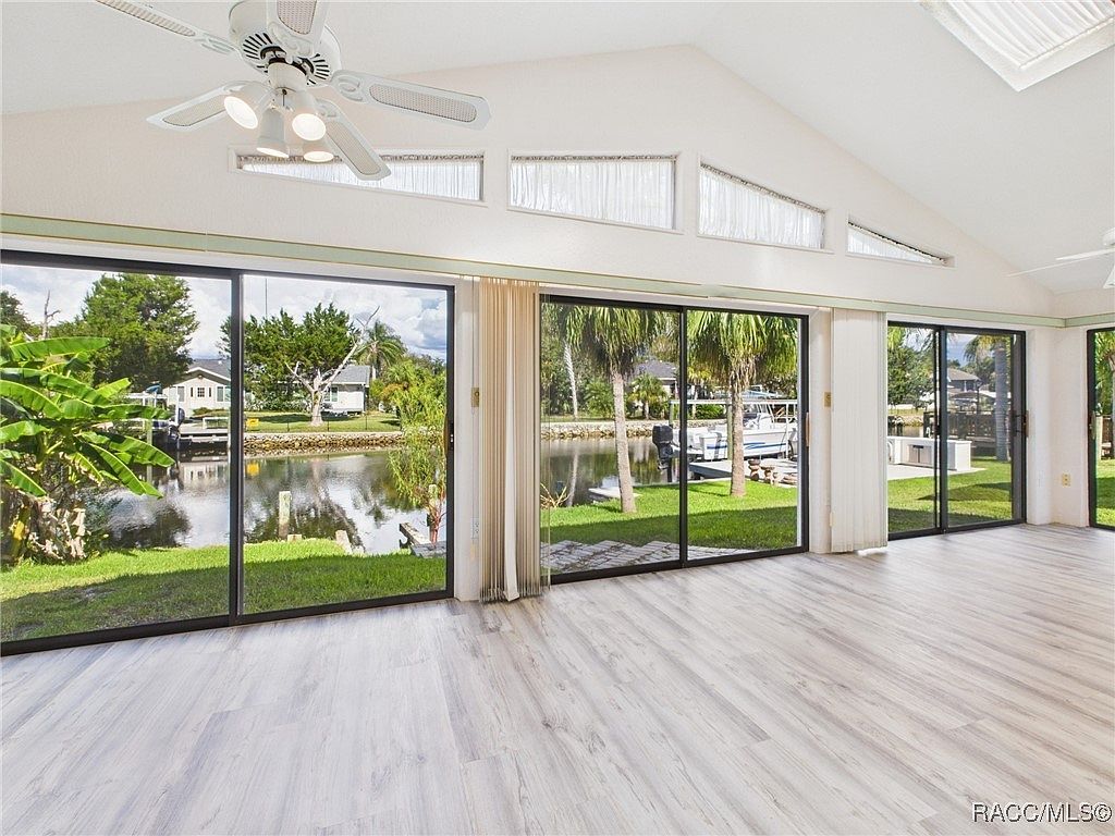 11621 W Riverhaven Dr Homosassa, FL 34448 | Single Family