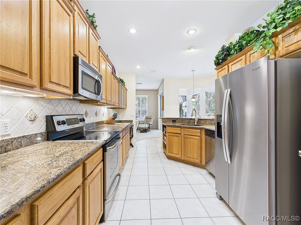 19439 SW 101st Place Rd Dunnellon, FL 34432 | Single Family