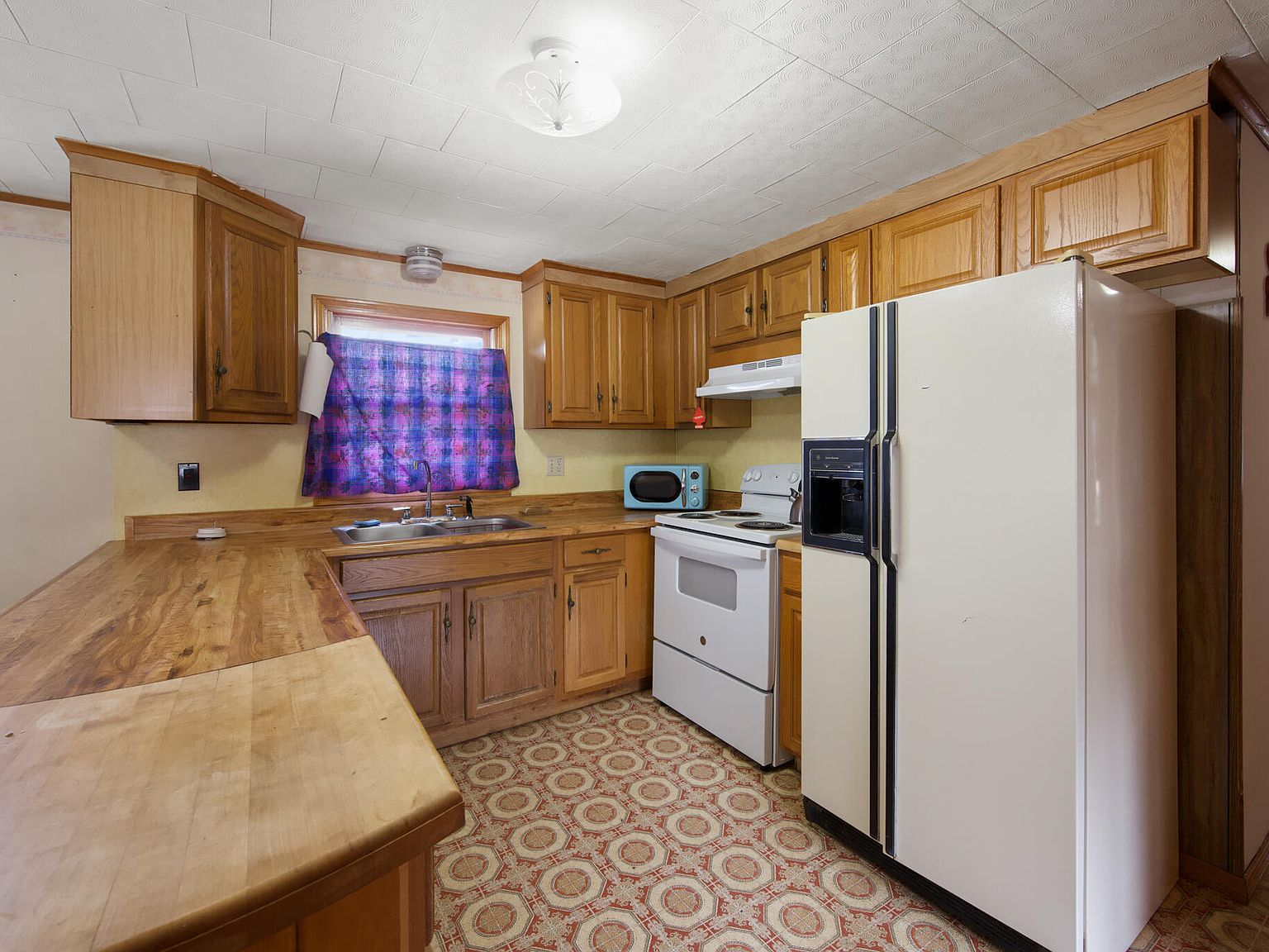 166 Mud Creek Rd Hancock, ME 04640  | Single Family