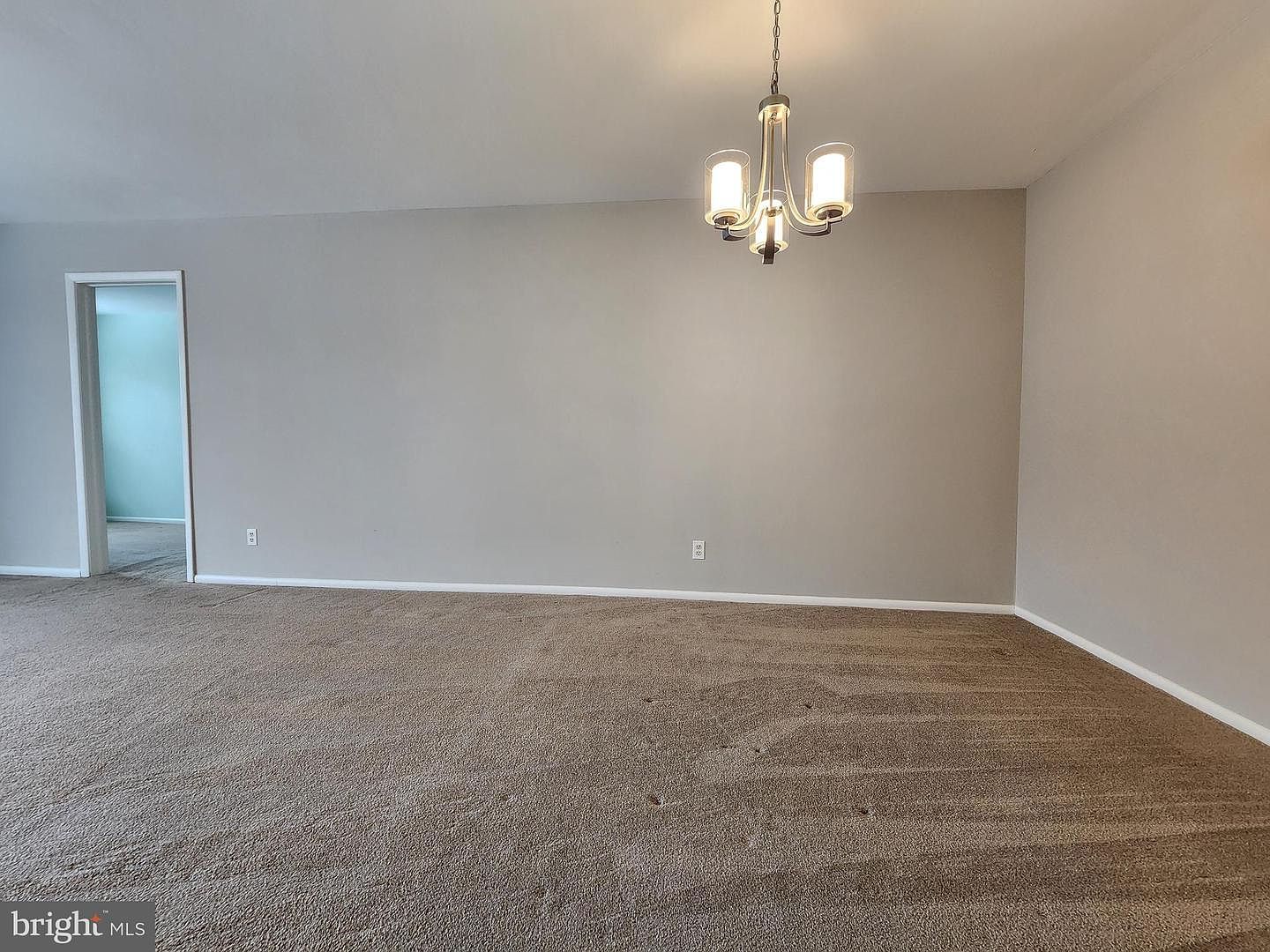 42 Drummers Ln #42 Wayne, PA 19087  | Condominium