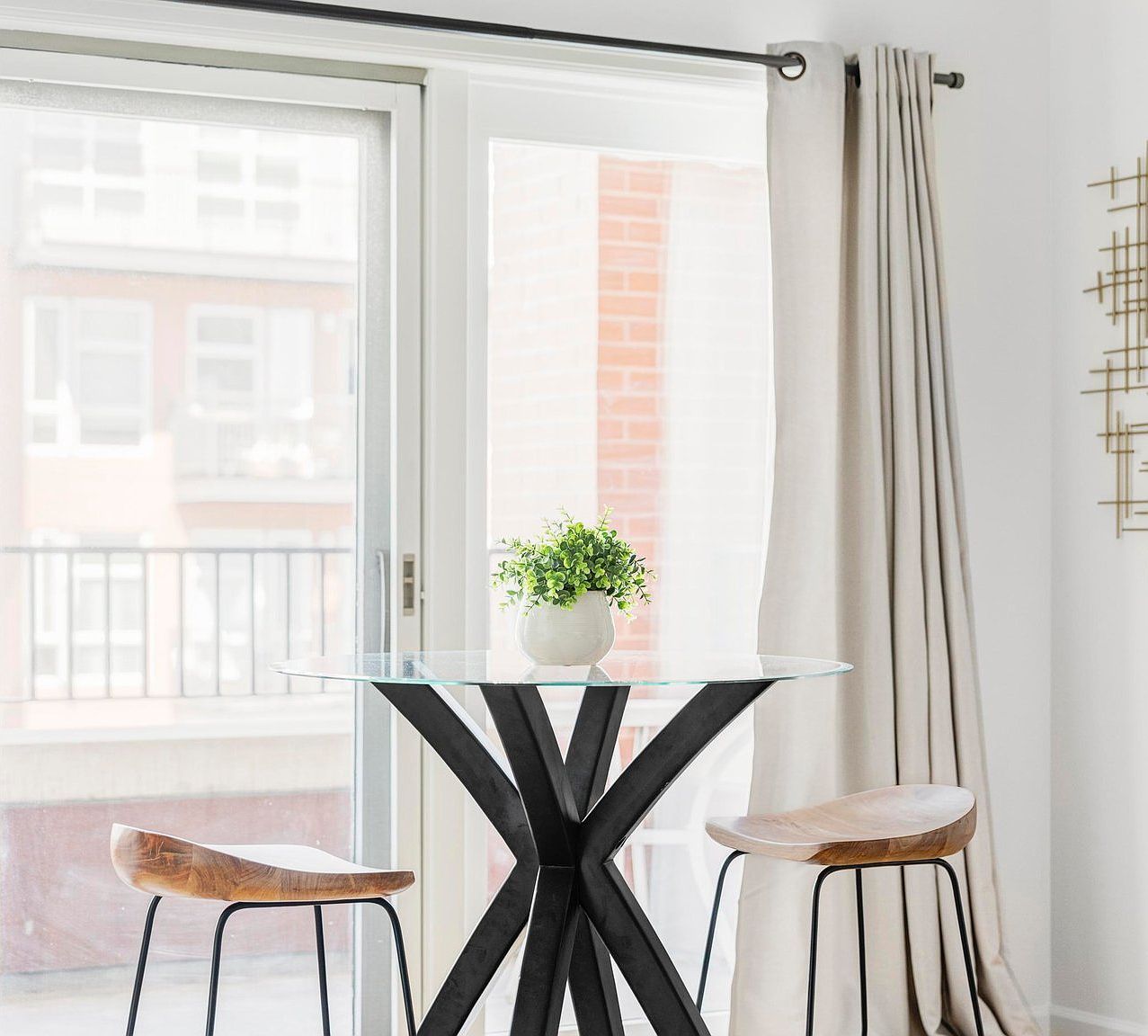 1950 N Logan St APT 1013 Denver, CO 80203  | Condominium