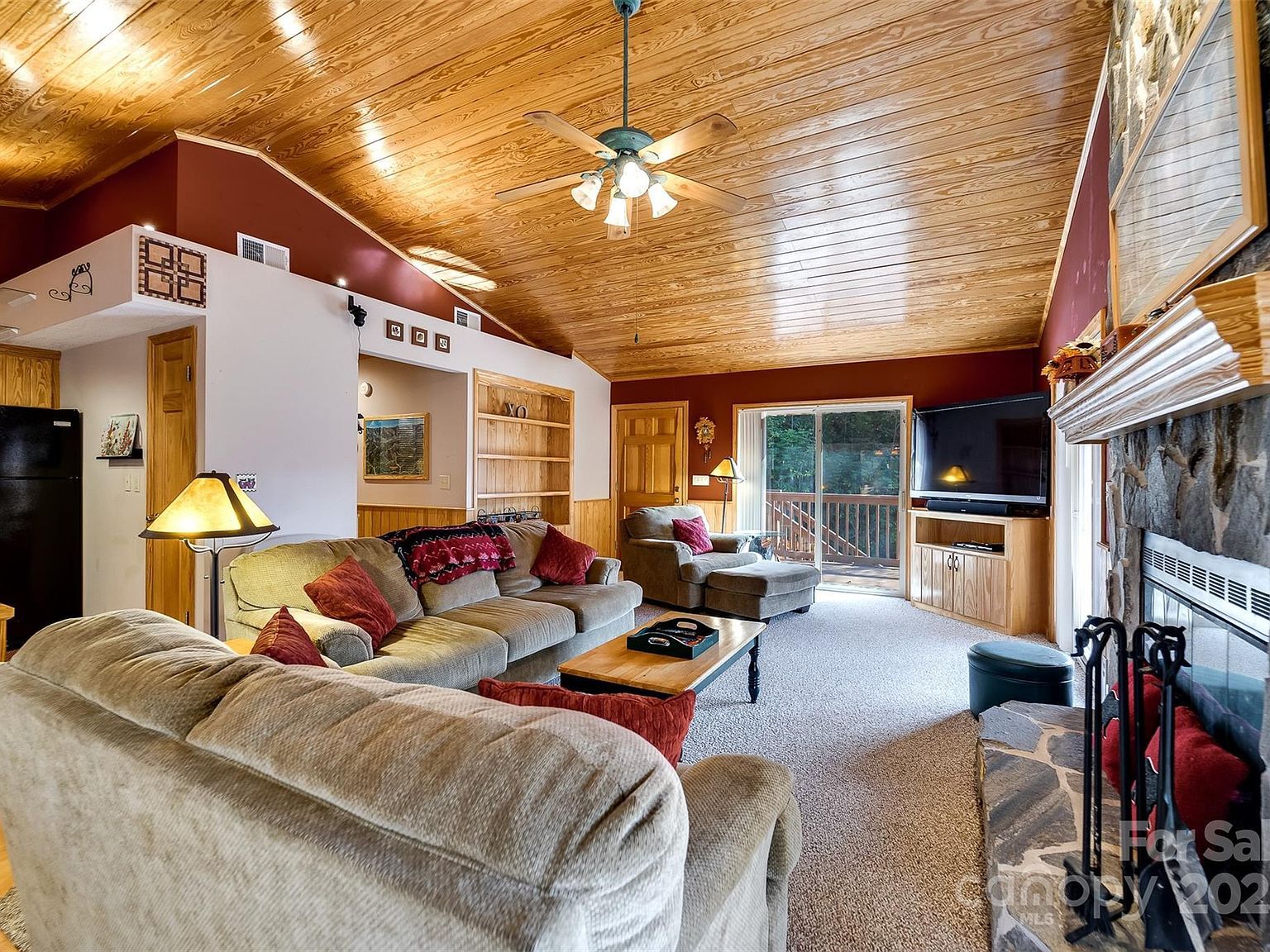 2311 Alarka Rd Bryson City, NC 28713 | Single Family