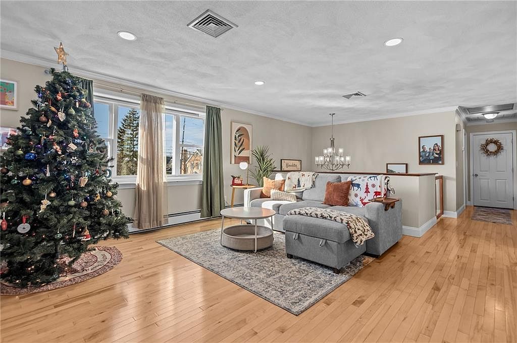 619 Smithfield Rd North Providence, RI 02904 | Single Family