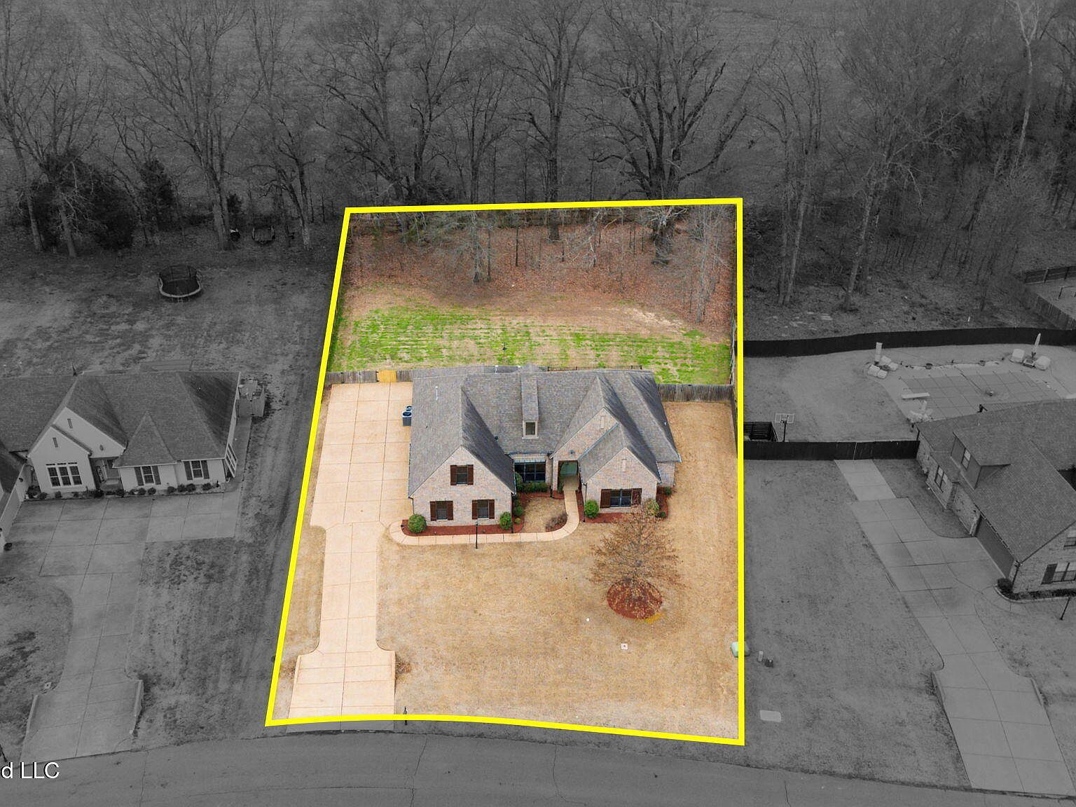 4699 Heritage Dr Olive Branch, MS 38654  | Single Family