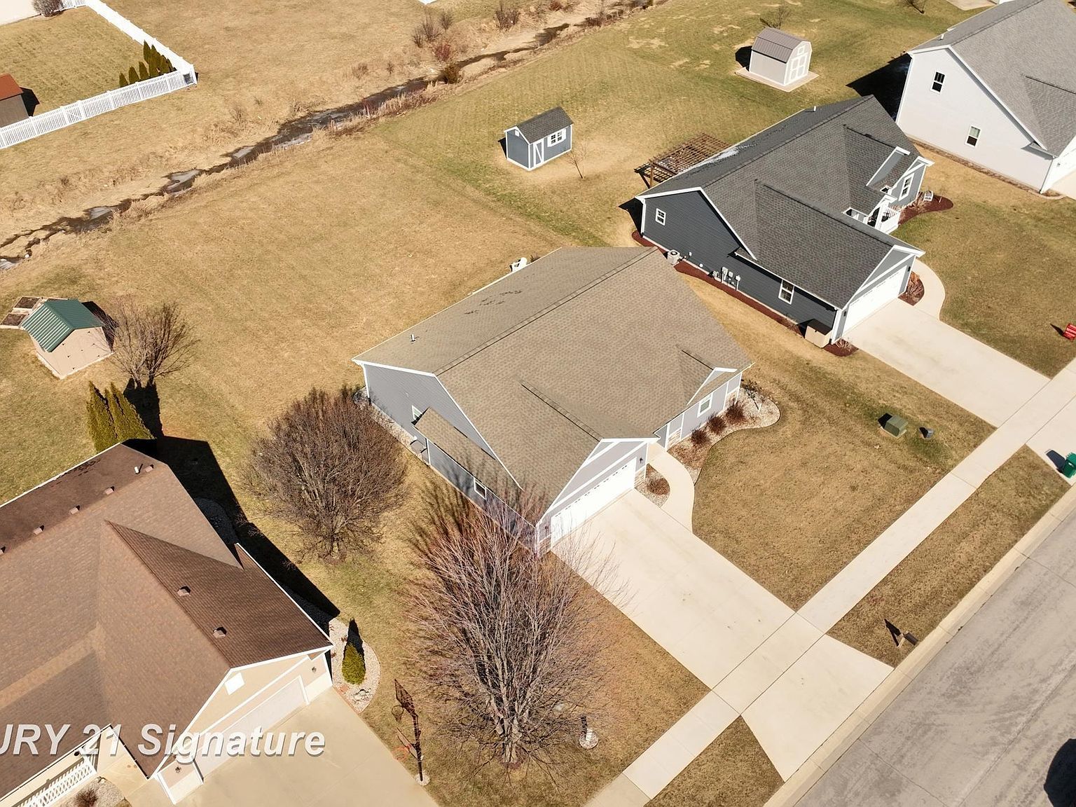 2193 N Ryan Ct Bay City, MI 48706  | Single Family