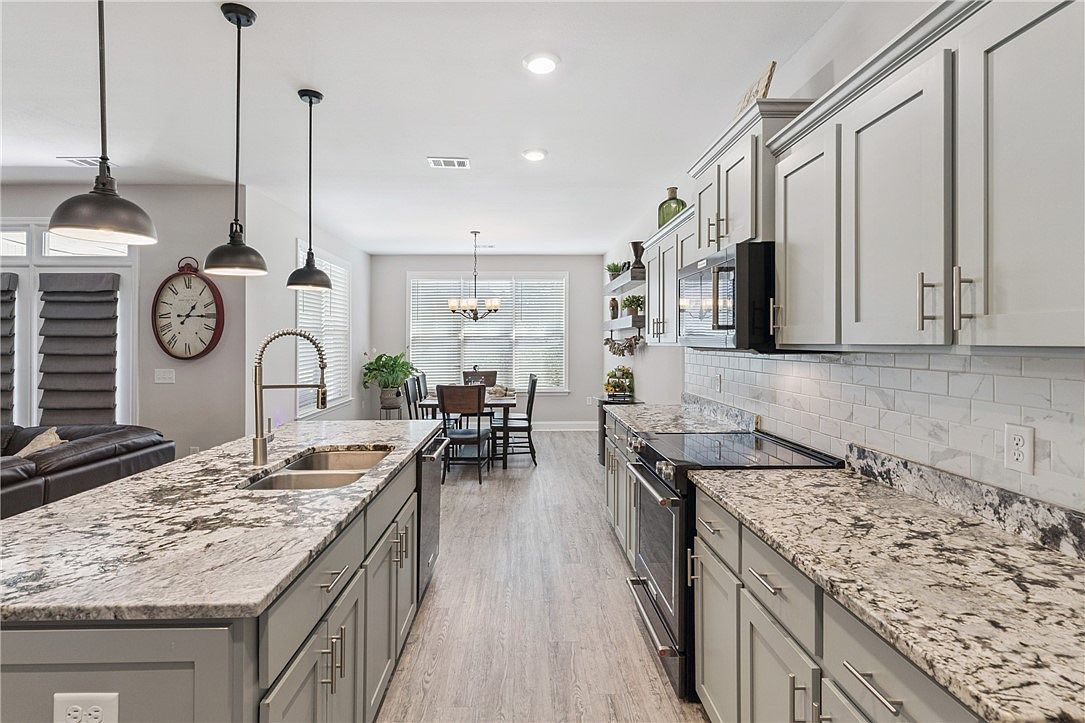 121 Stadium Dr Guyton, GA 31312  | Single Family