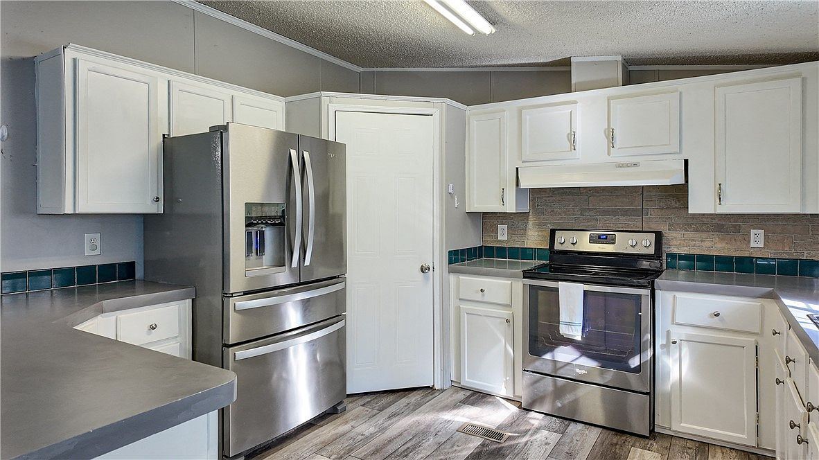 255 Drury Ln Hortense, GA 31543  | New build