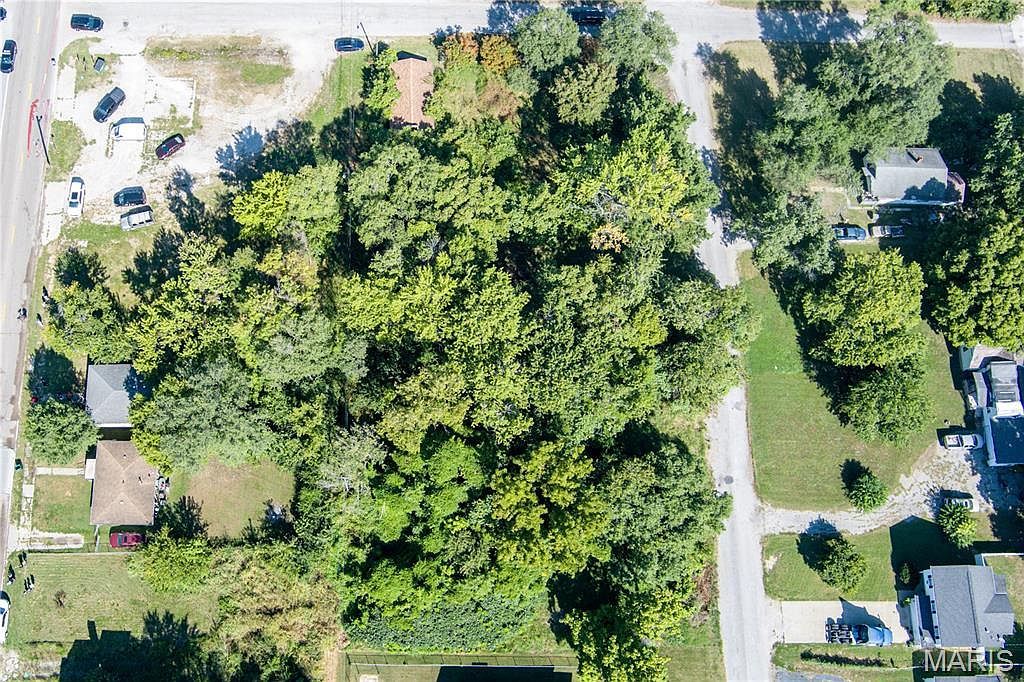 3300 McCasland Ave East Saint Louis, IL 62207  | Land/Lot