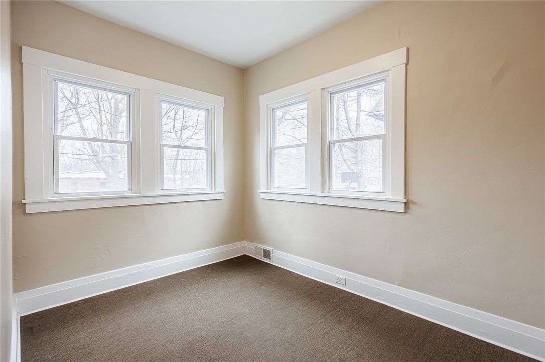 1737-1739 Saint Paul St Rochester, NY 14621  | Multi Family