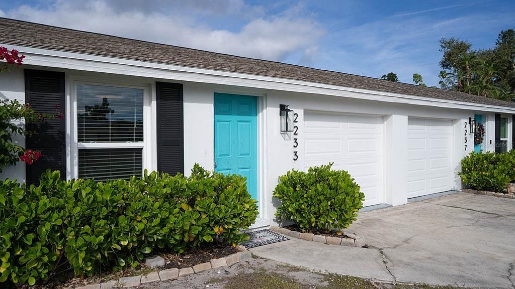 2237 Michele Dr Sarasota, FL 34231  | Multi Family