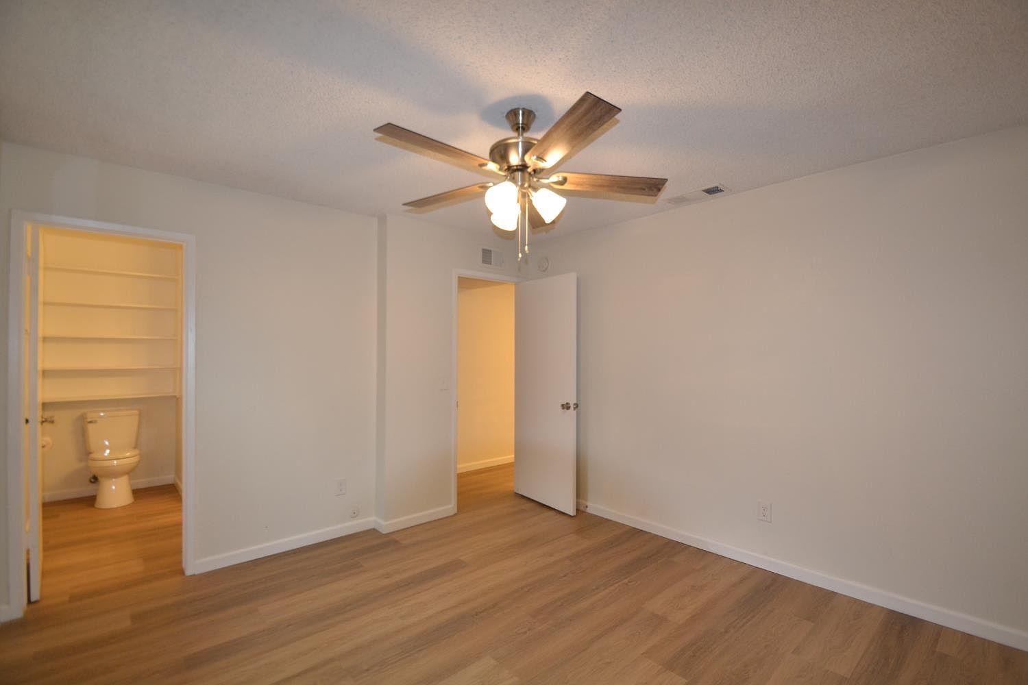 332 W Indianapolis Ave Clovis, CA 93612  | Single Family