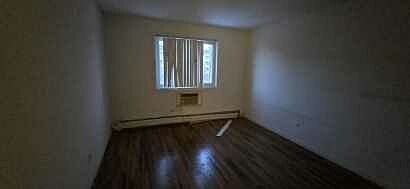 212 Shorewood Dr APT 2B Glendale Heights, IL 60139  | Condominium