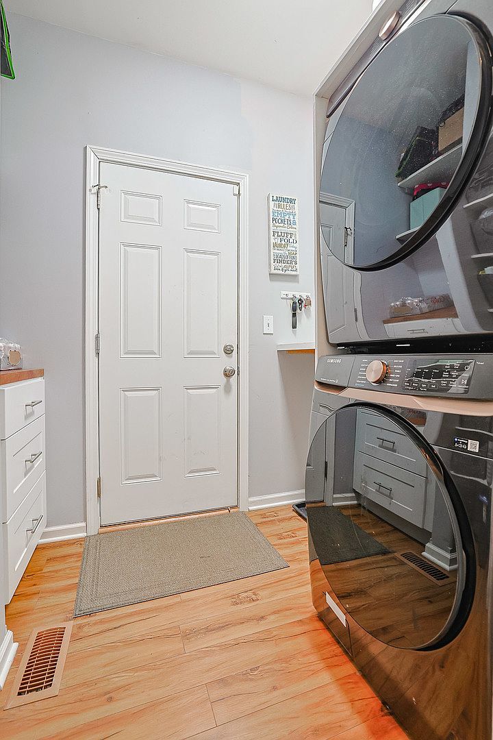 3786 Sonoma Cir Lake In The Hills, IL 60156  | Single Family