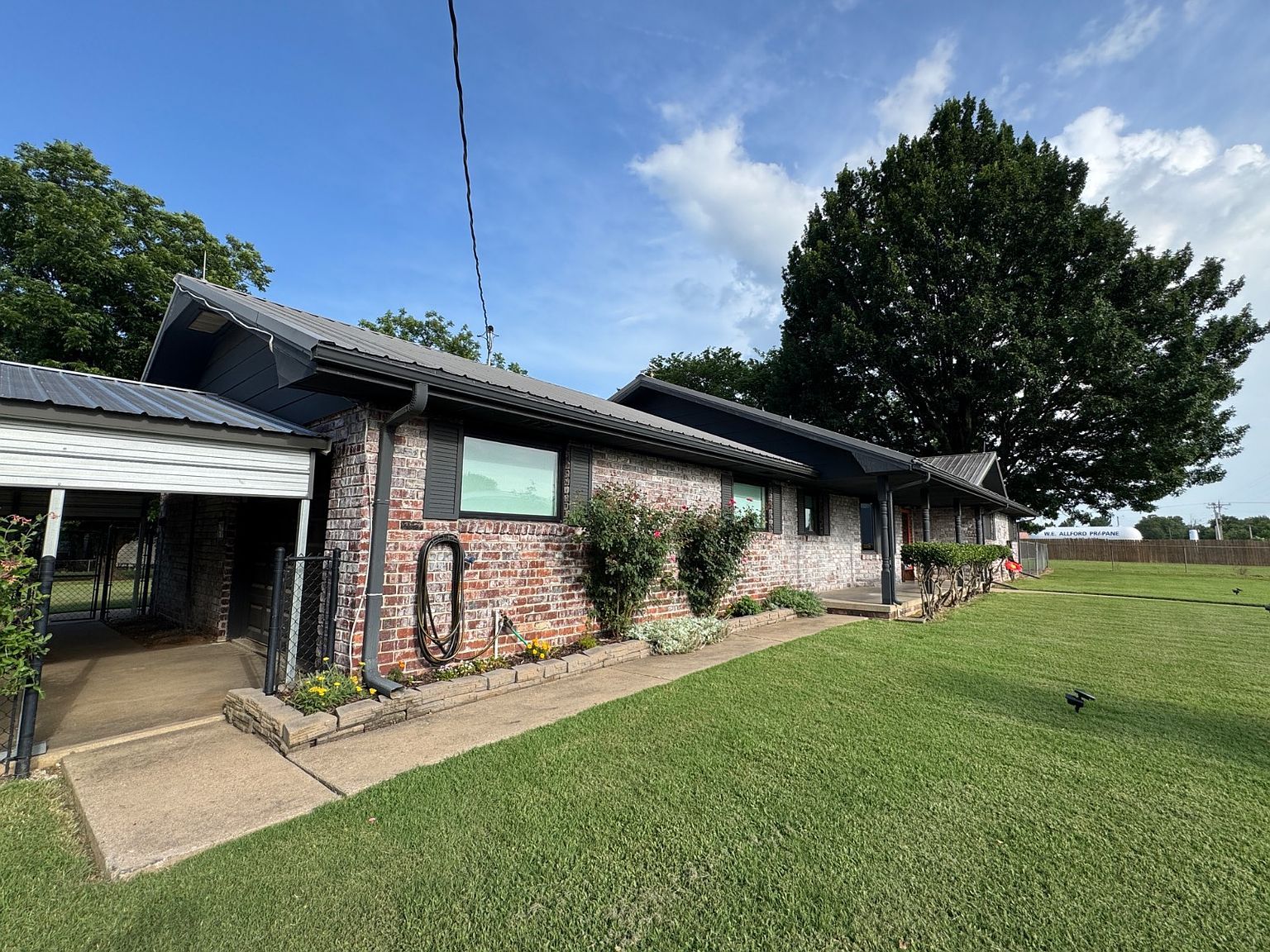 202 Warren Rd Eufaula, OK 74432  | Single Family