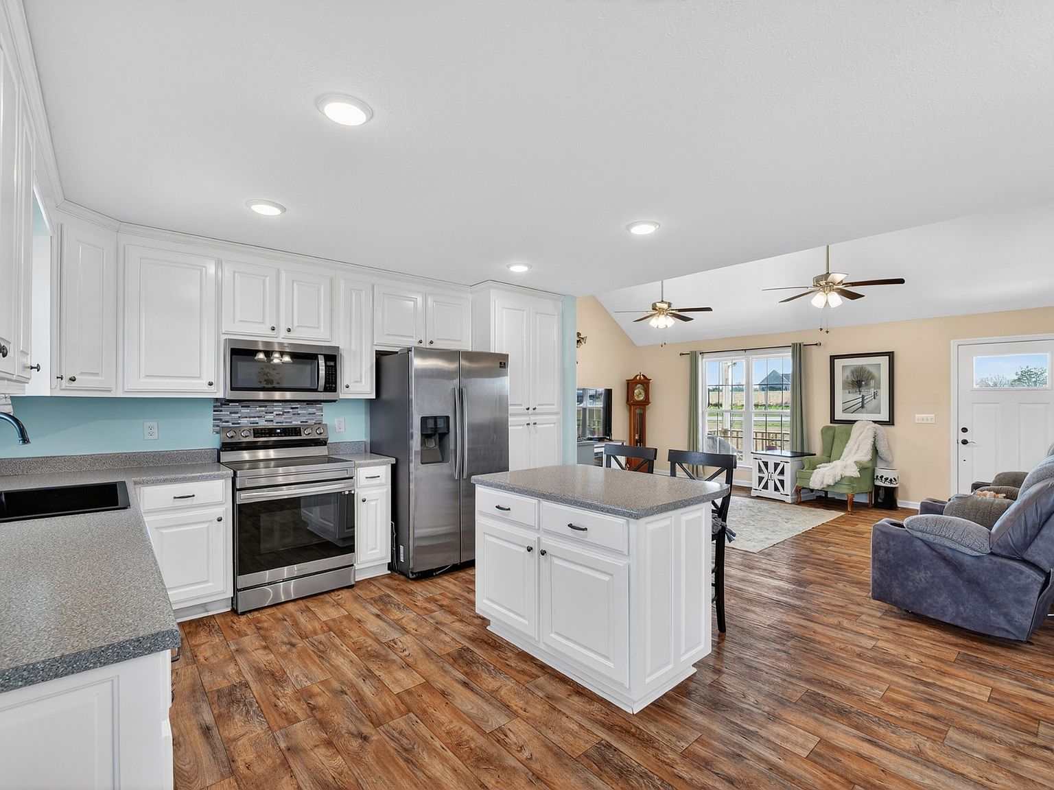 198 L Mitchell Rd Flintville, TN 37335  | Single Family