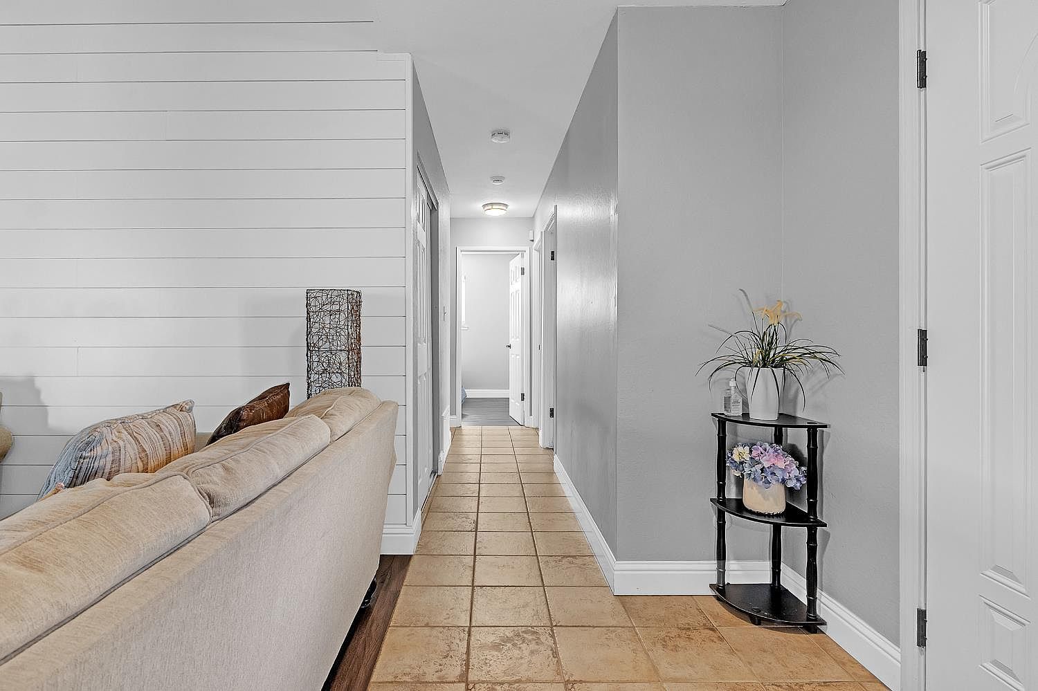 6221 Jack London Cir Sacramento, CA 95842  | Single Family