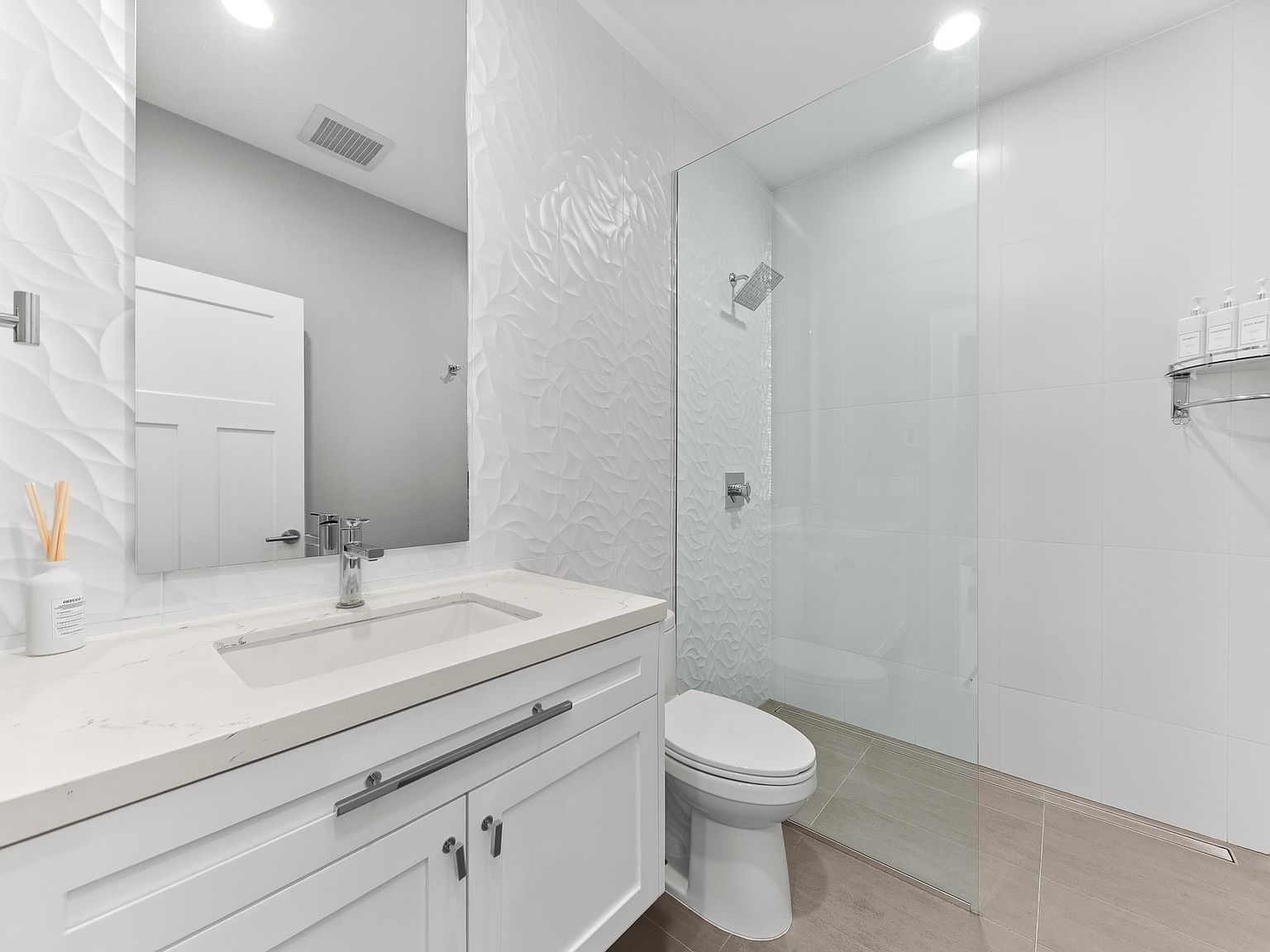 16215 W Coulee Hite Rd Spokane, WA 99224  | Single Family