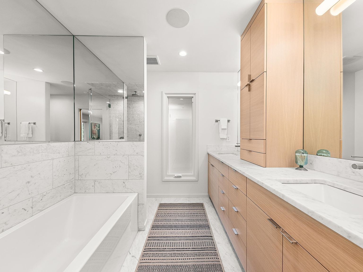 2127 S Helena St Spokane, WA 99203 | Single Family