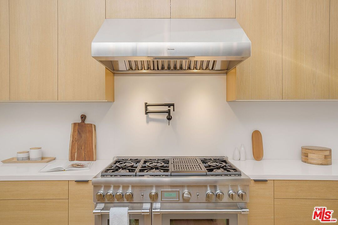 12731 Woodgreen St Los Angeles, CA 90066 | Single Family