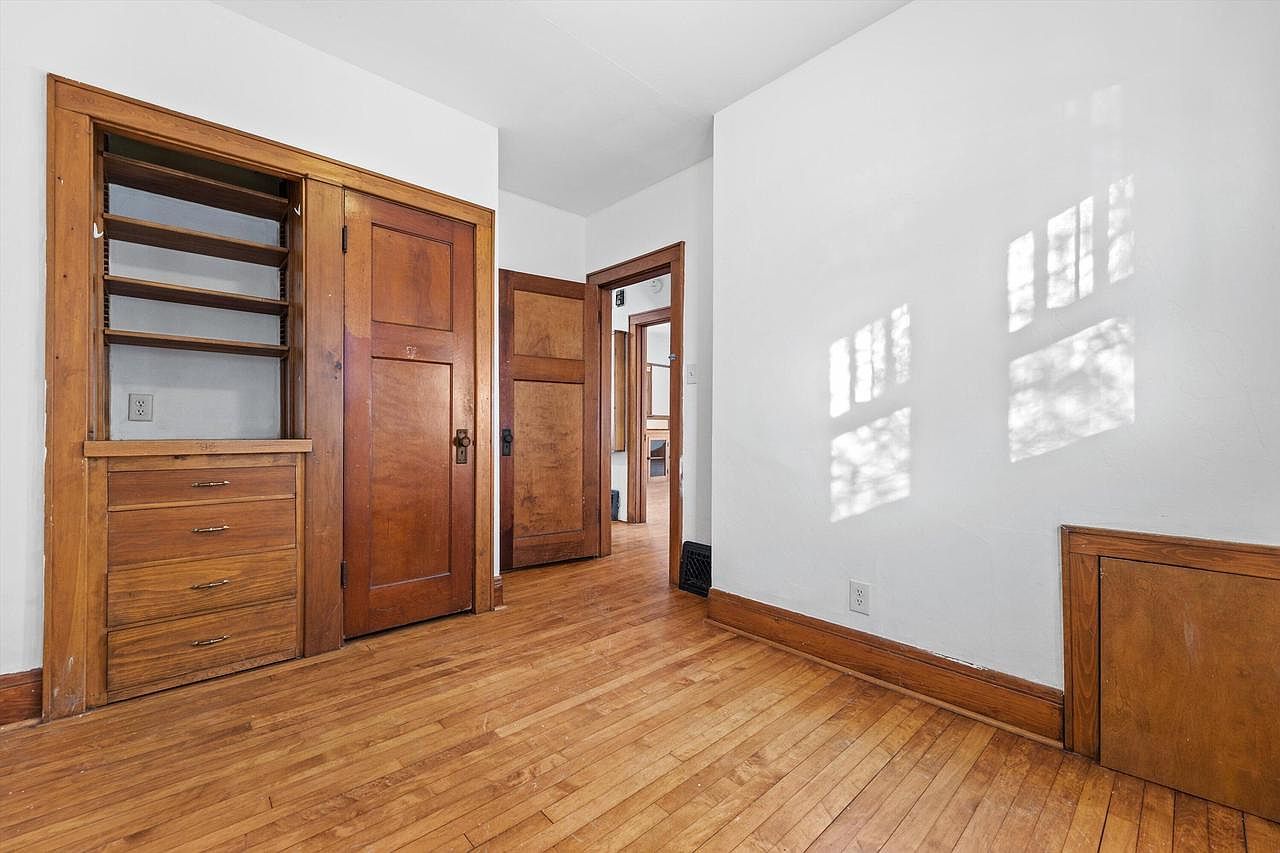 1603 E Hampshire St Milwaukee, WI 53211 | Multi Family